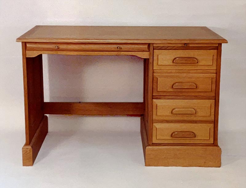 Custom Oak Rolltop Desk