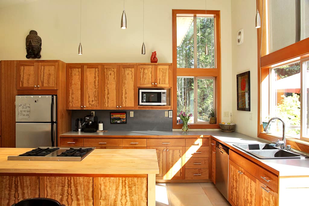 Custom Kitchen Cabinets on Whidbey Island