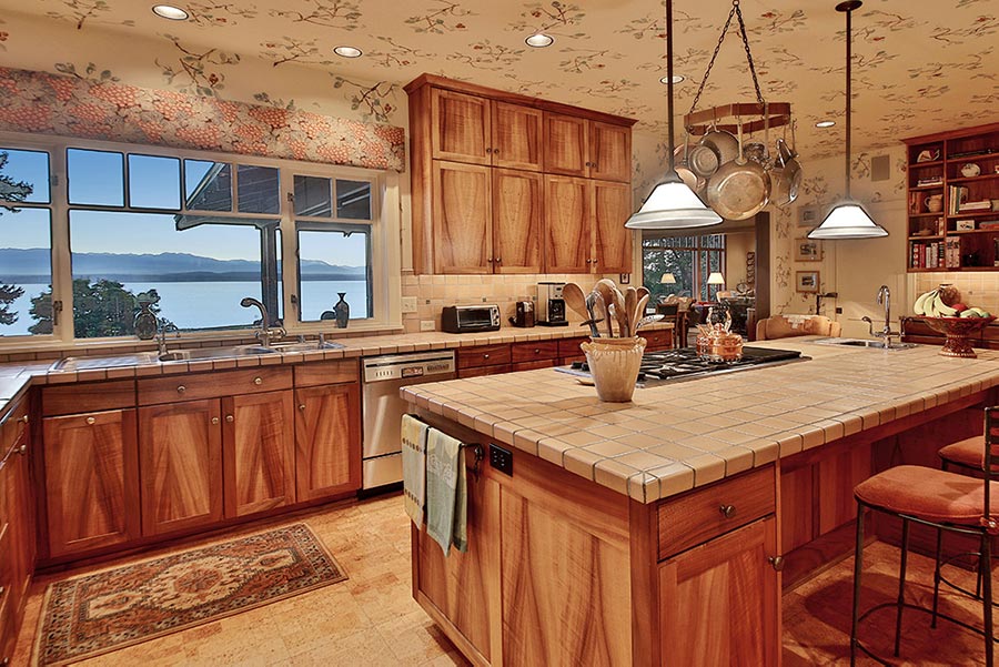 Custom Kitchen Cabinets Whidbey Island